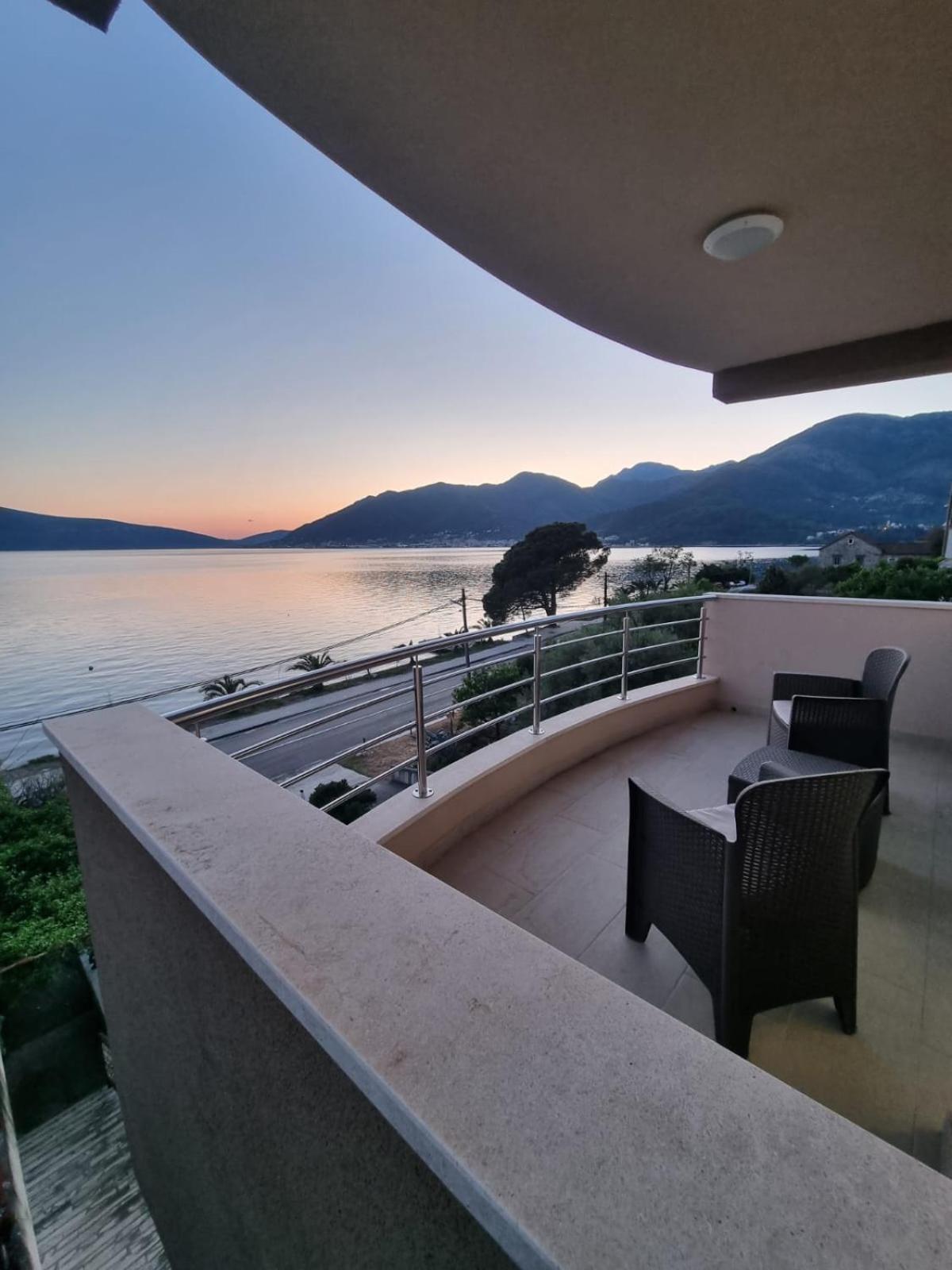 Matkovic Residence Tivat Dış mekan fotoğraf