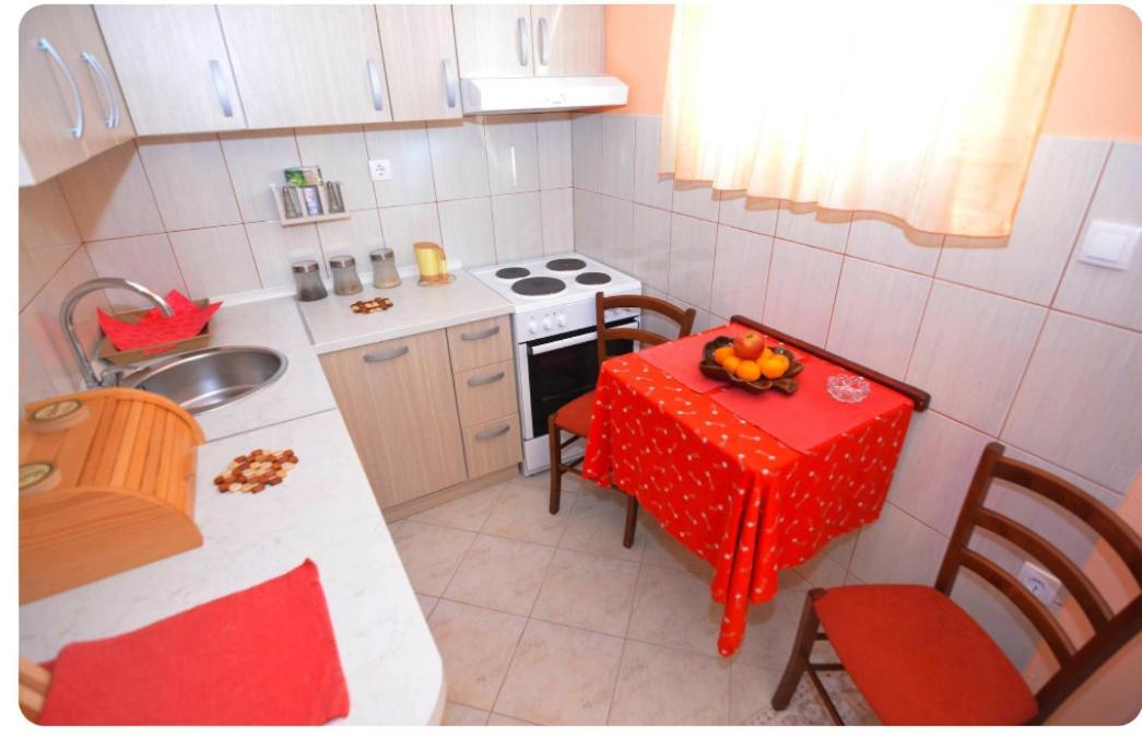 Matkovic Residence Tivat Oda fotoğraf